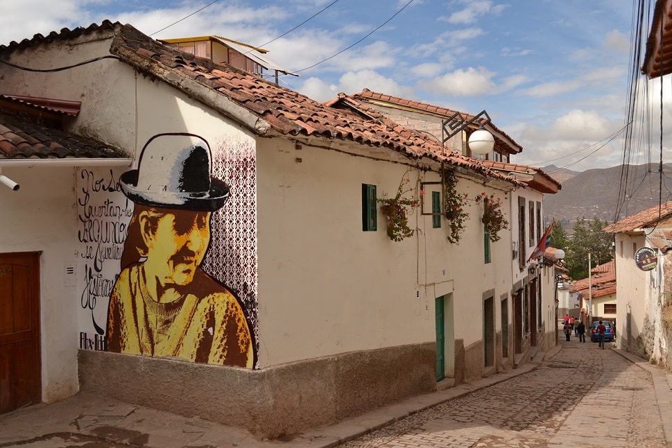 Walking around the San Blas neighbordhood, one of the best things to do in your Cusco itinerary