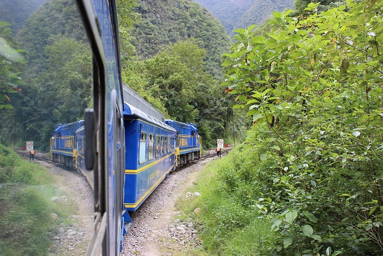 How to get from Lima to Machu Picchu?: view of the train to Aguas Calientes