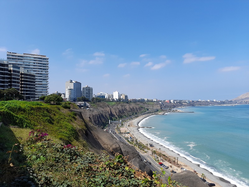 Lima airport bus to Miraflores. A view of the cliff and the sea in Miraflores