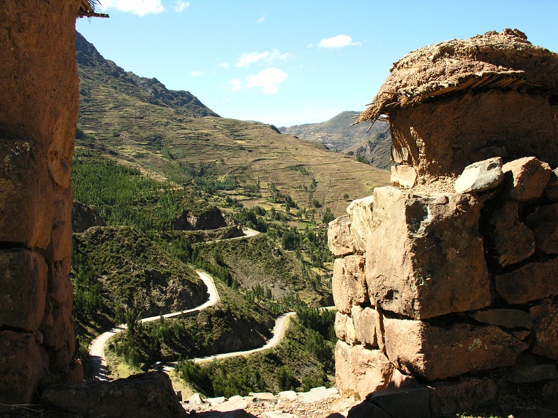 The road leading to the Pisac ruins through the mountains