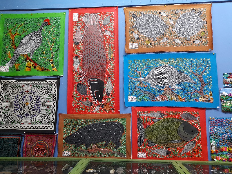 Shipibo tapestries depicting animals from the jungle in Peru
