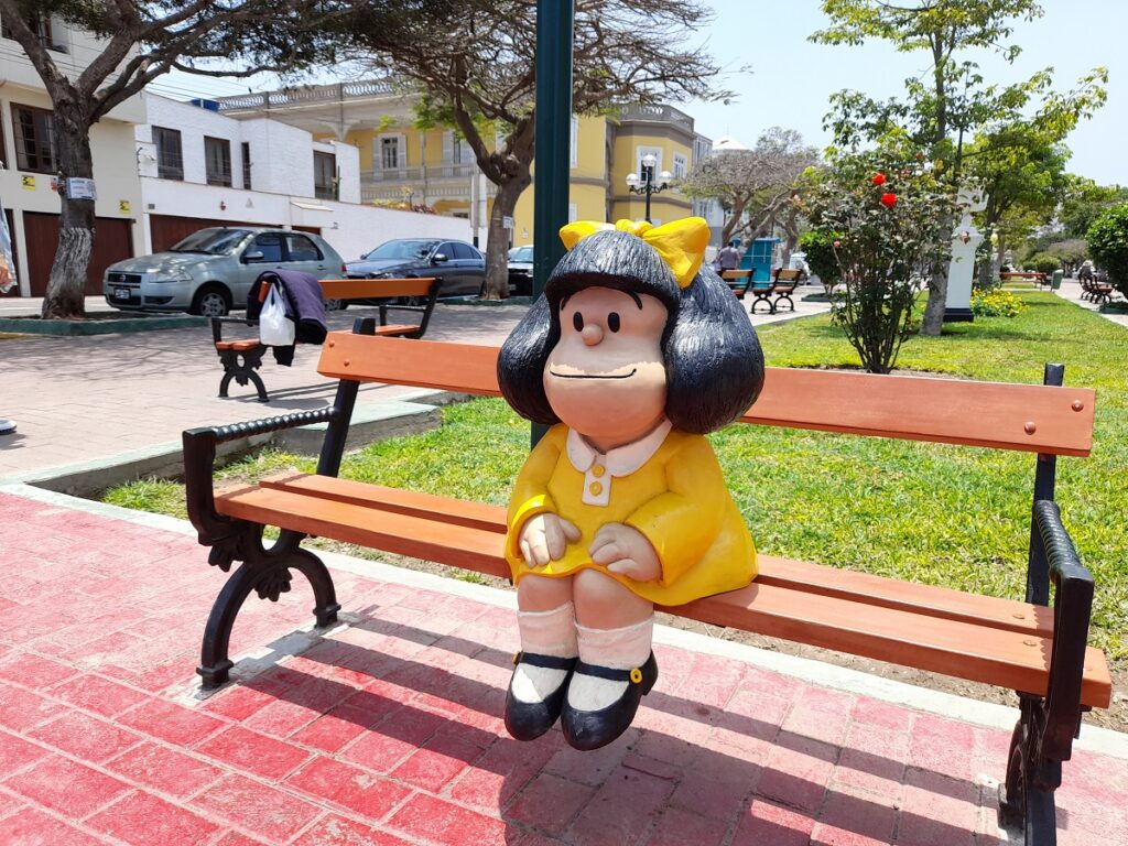 Mafalda sculpture in Barranco